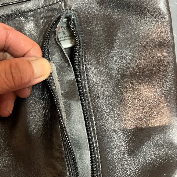 New in Box - Blondo Leather High Boots (US 7) - Picture 5 of 12